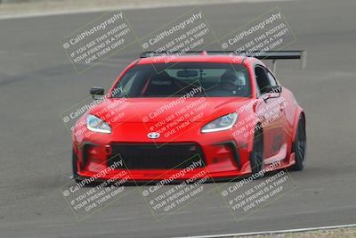 media/Dec-19-2025-Lucky Dog Racing (Fri) [[3b7b1b5fc8]]/Advanced/Session 3 Turn 2 Speed Pan/